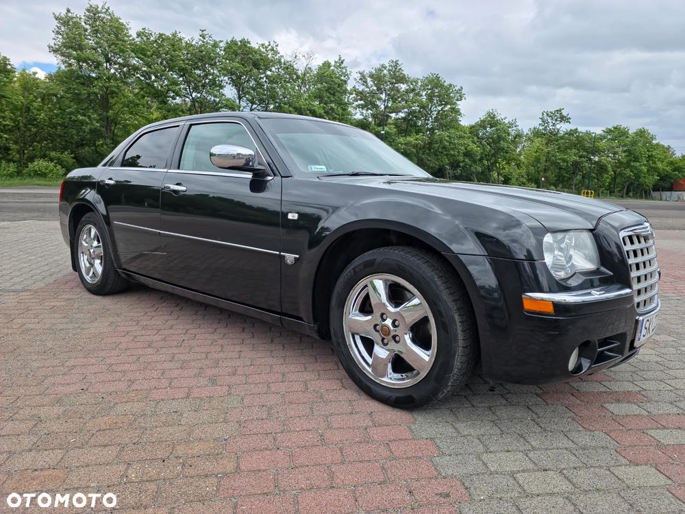 Chrysler 300C - 27