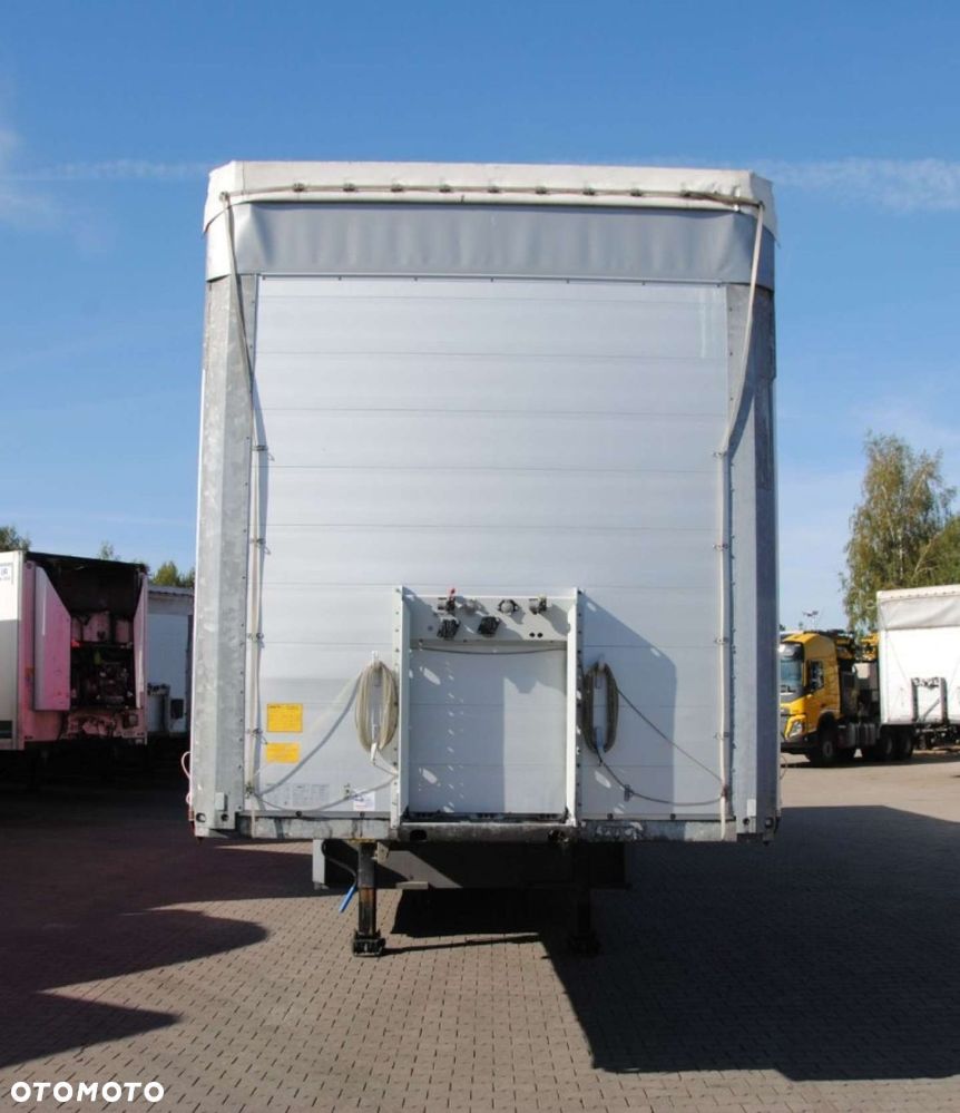 Schmitz Cargobull SCS kurtyna, podnoszona oś - 7