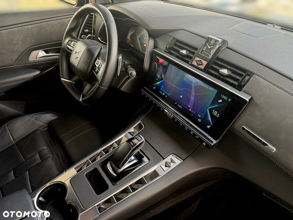 DS Automobiles DS 7 Crossback - 19