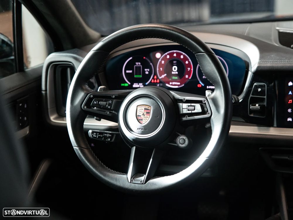 Porsche Cayenne E-Hybrid - 33