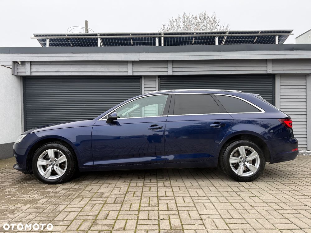 Audi A4 Avant 30 TDI S tronic sport - 5