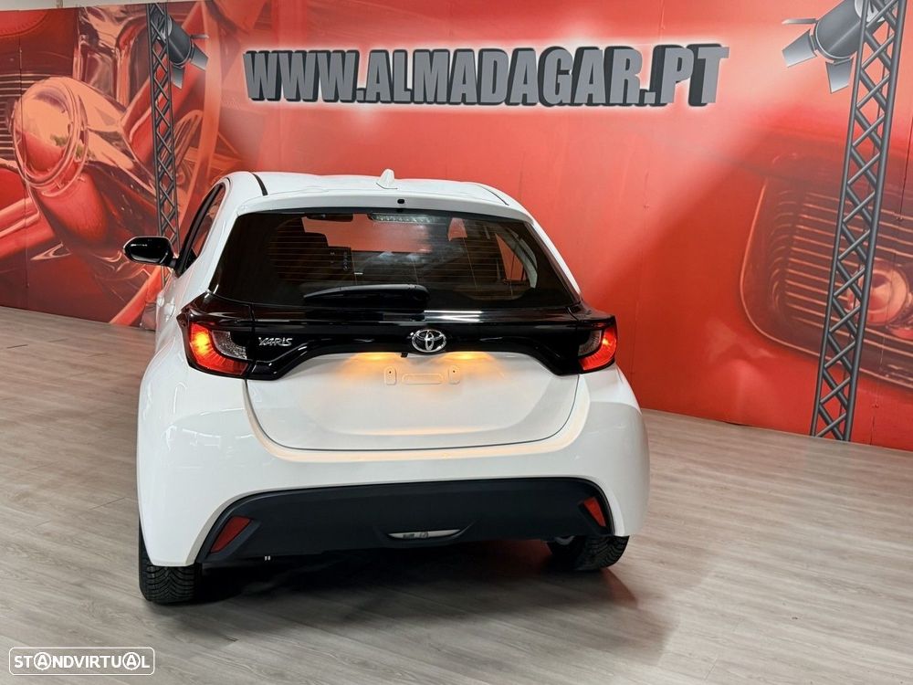 Toyota Yaris 1.0 VVT-i Comfort Plus - 4