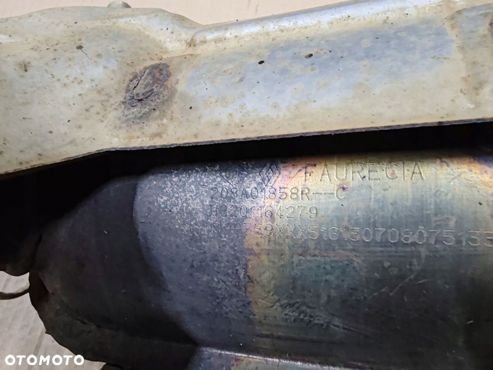 Katalizator 0.9 TCE 900 208a01858r Renault Captur I Clio IV Sandero 13-18 - 4