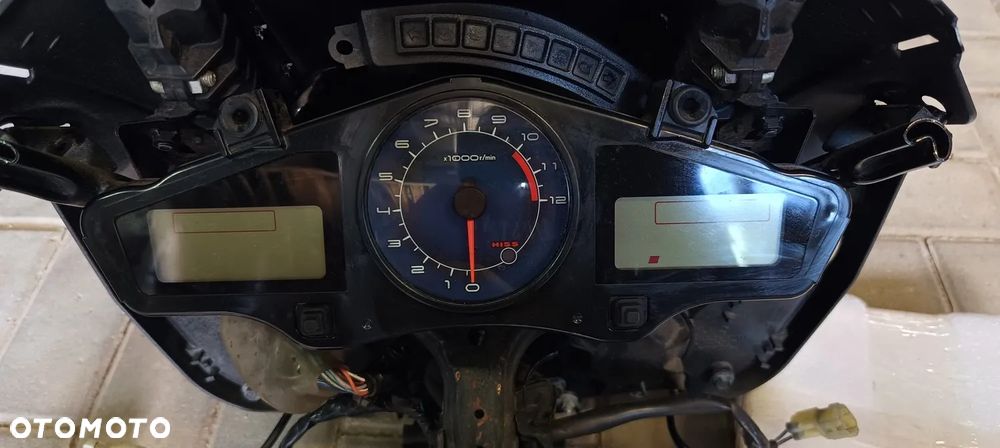 HONDA CBF 1000 LICZNIK ZEGARY WYPEŁNIENIE OWIEWKA BOK ZEGARY - 14