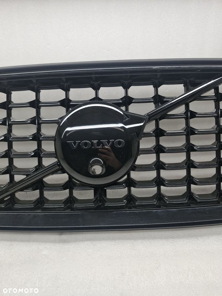 VOLVO XC60 II R DESIGN LIFT GRILL/ATRAPA CHŁODNICY 32133812 - 4