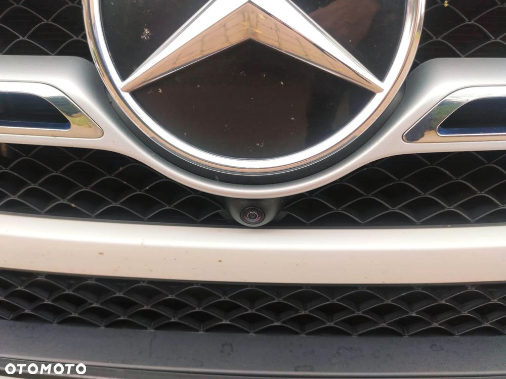 Mercedes-Benz GLE - 28