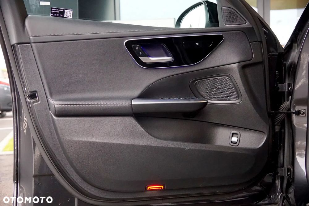 Mercedes-Benz Klasa C 180 9G-TRONIC AMG Line - 39