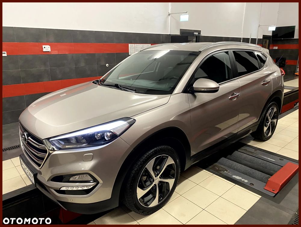 Hyundai Tucson 1.6 GDi 2WD Premium - 1