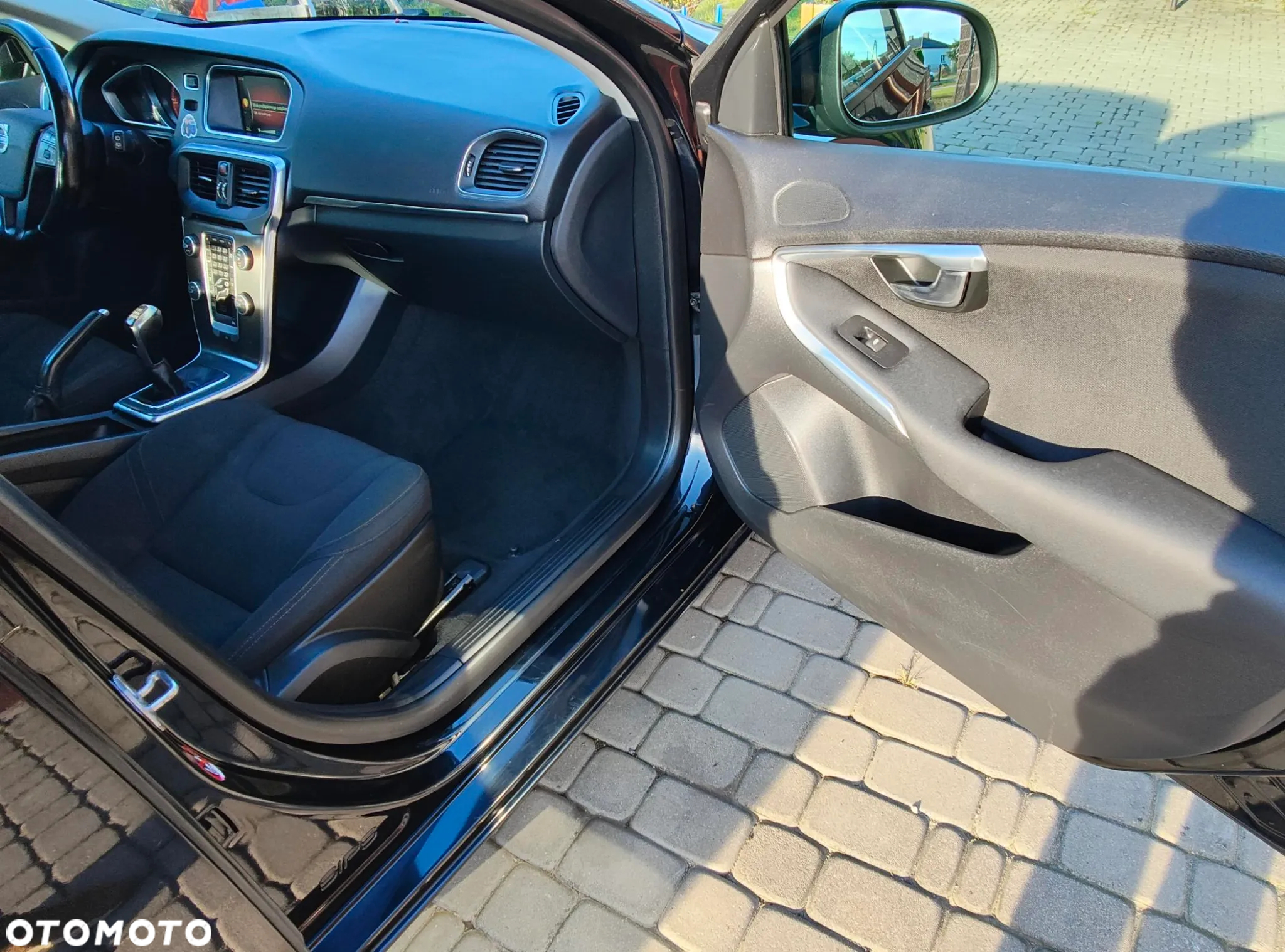 Volvo V40 D4 Drive-E Kinetic - 10