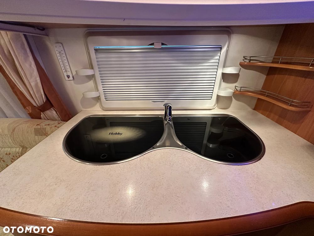 Hobby 460 UFE EXCELLENT z przedsionkiem Isabella. DMC 1300kg !!! - 20