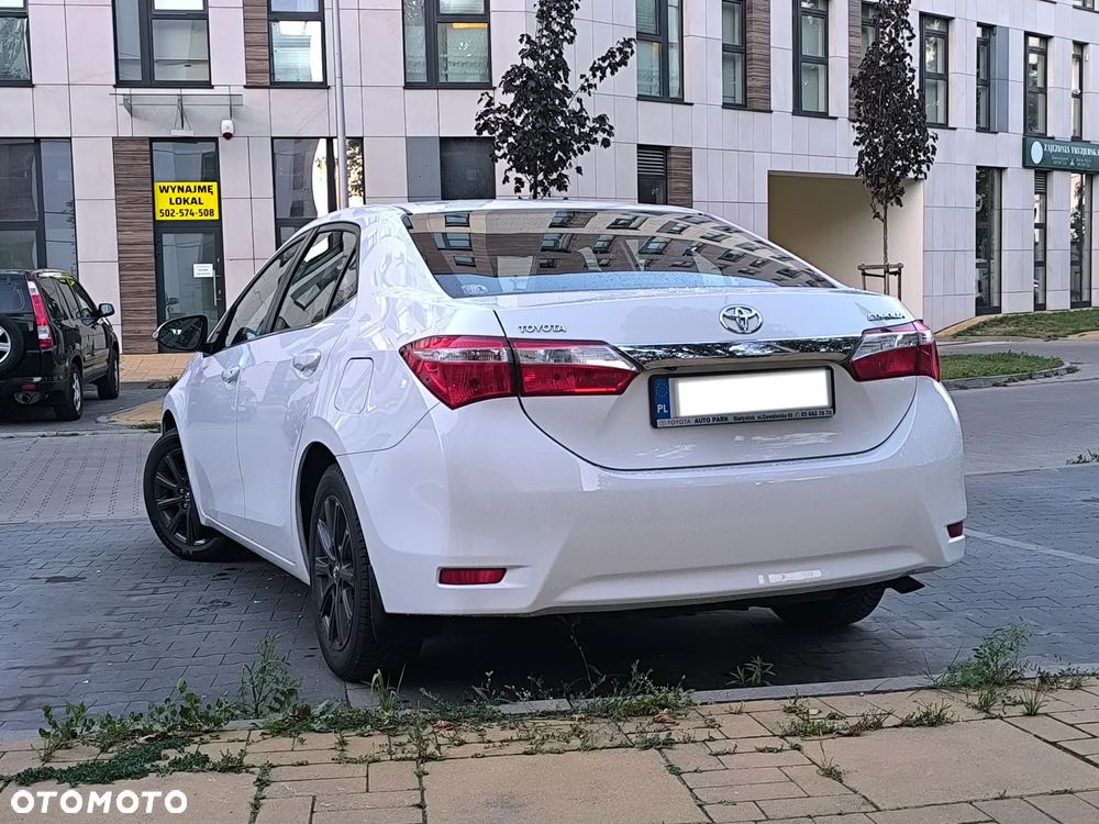 Toyota Corolla 1.6 Premium - 13