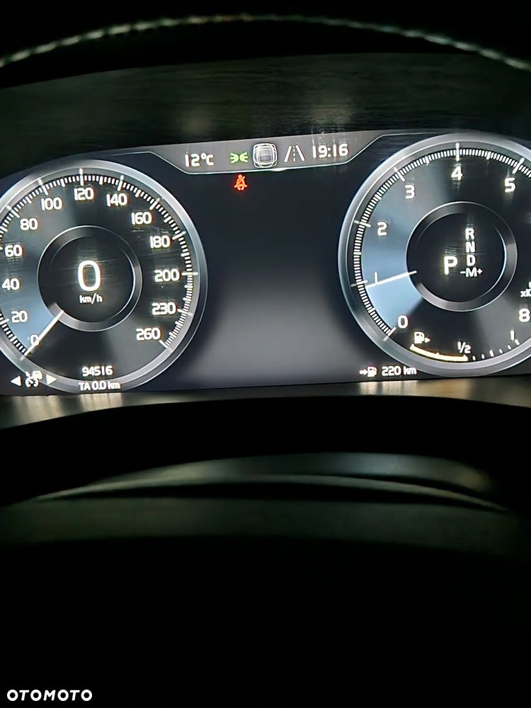 Volvo XC 40 T5 AWD Geartronic R-Design - 23