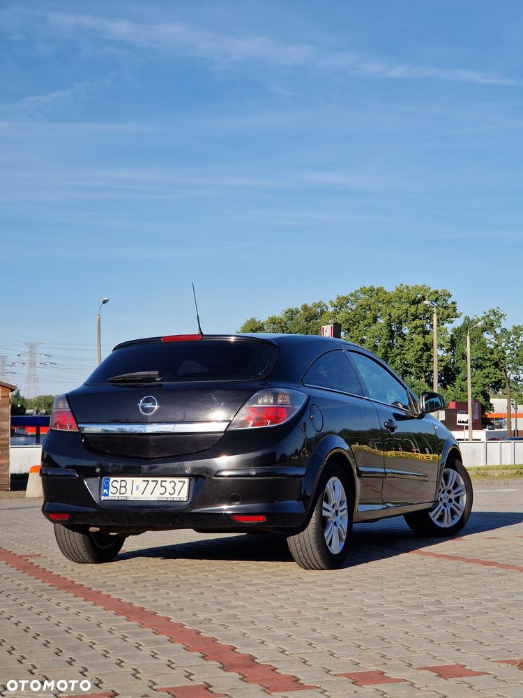 Opel Astra 1.7 CDTI Cosmo - 11