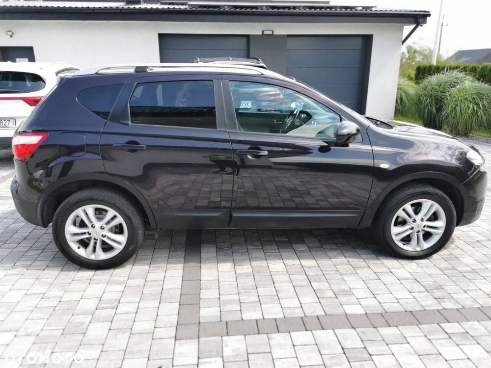 Nissan Qashqai 2.0 4x4 Tekna CVT - 6