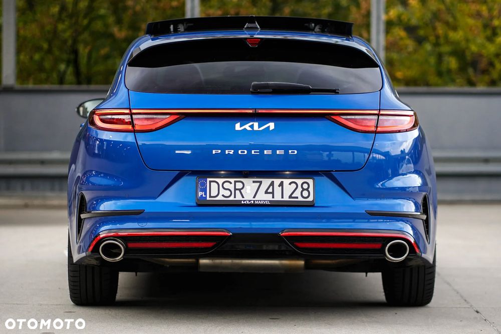 Kia ProCeed 1.6 T-GDI GT DCT - 10