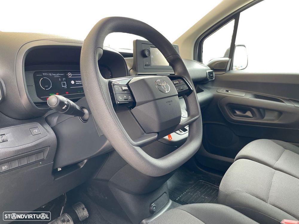 Toyota Proace - 8
