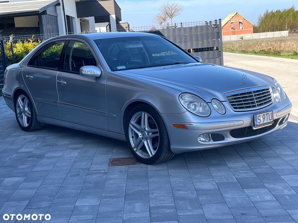 Mercedes-Benz Klasa E 500 Avantgarde Sport Edition - 10