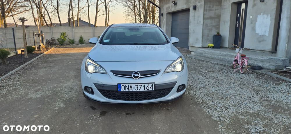Opel Astra - 4