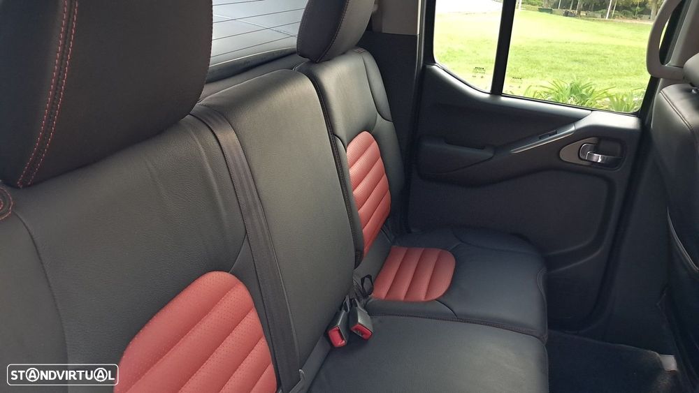 Nissan Navara 2.5 dCi CD LE Sport Edition - 19