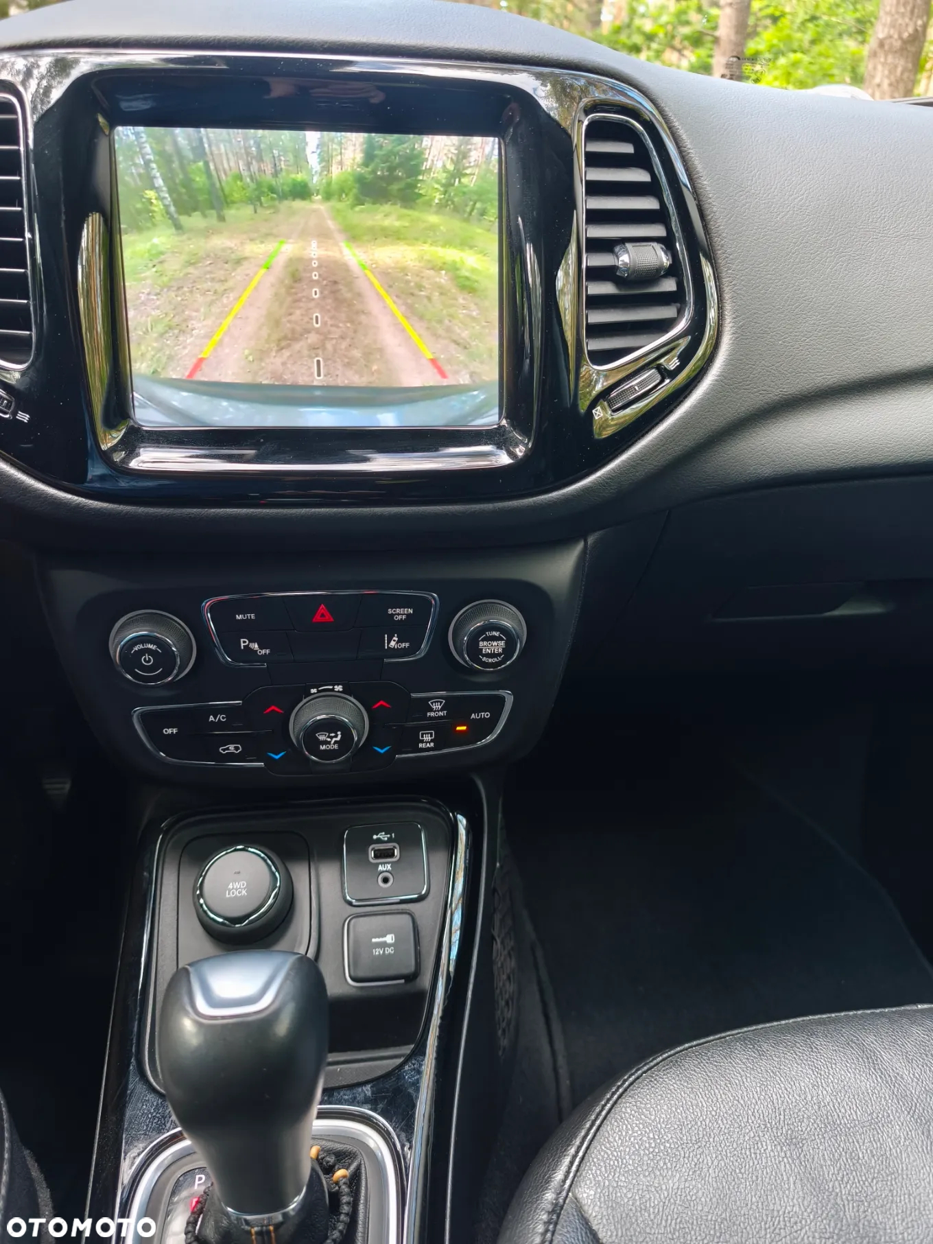 Jeep Inny - 12