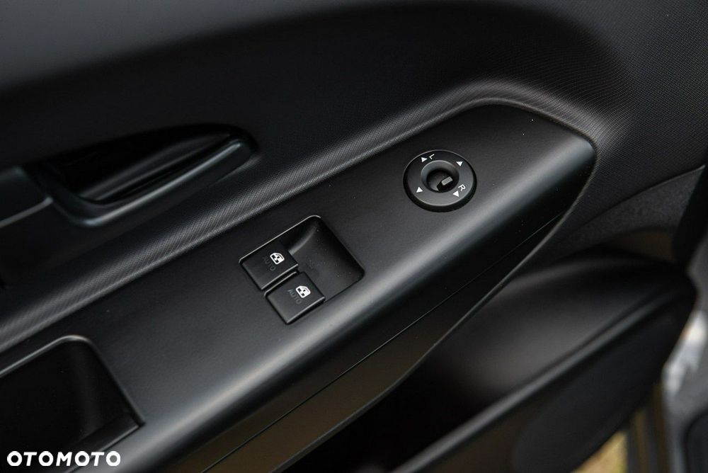 Kia Ceed - 16