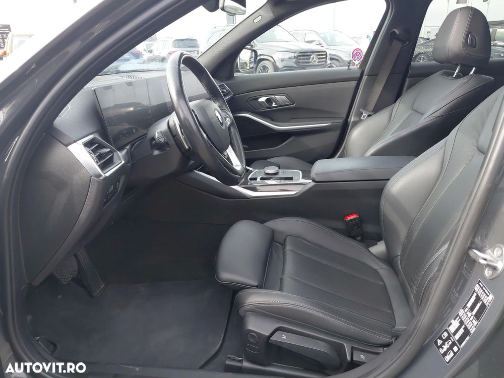 BMW Seria 3 320d xDrive AT Luxury Line - 12