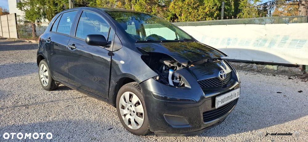 Toyota Yaris - 5