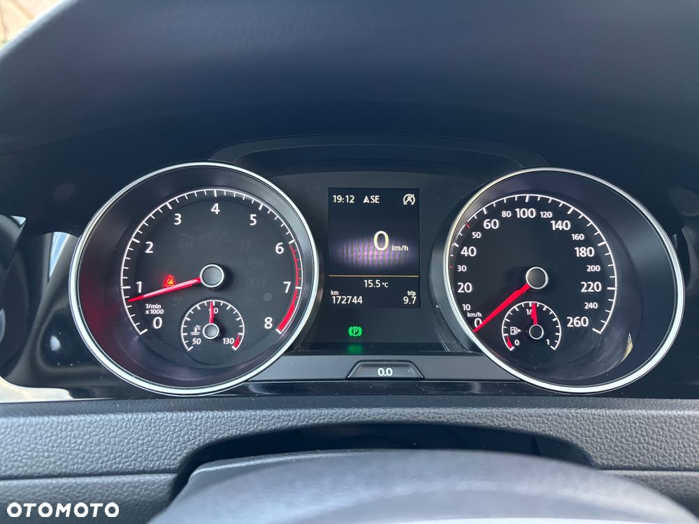 Volkswagen Golf 1.4 TSI BMT Highline DSG - 10