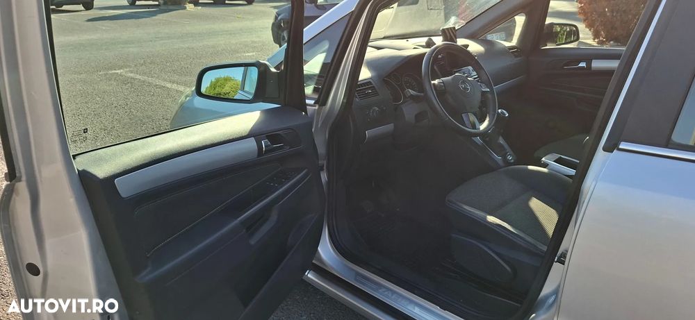 Opel Zafira 1.7 CDTI Cosmo - 13