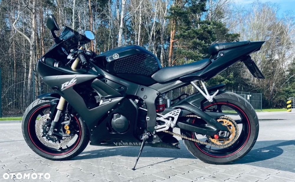 Yamaha R6 - 2