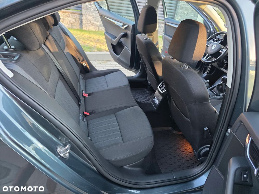 Skoda Octavia 1.5 TSI ACT Style - 38