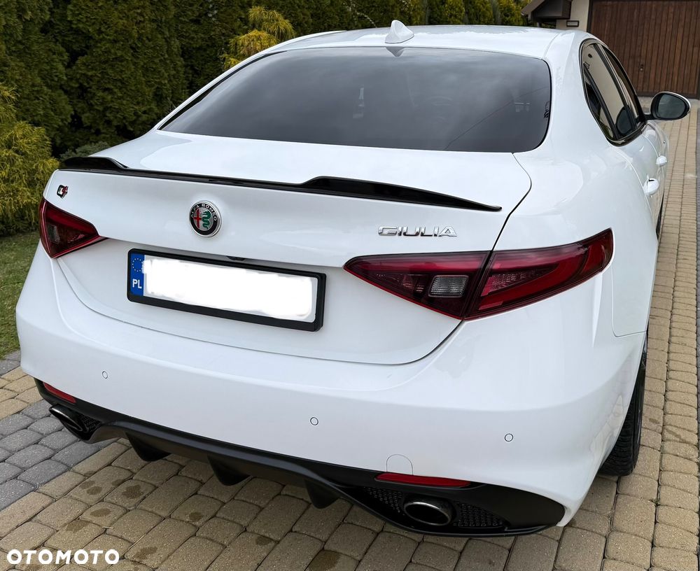 Alfa Romeo Giulia 2.0 Turbo Veloce Q4 - 6