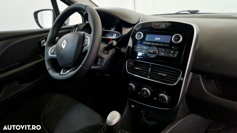 Renault Clio Estate TCe Life Evo - 12