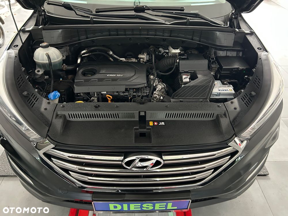 Hyundai Tucson blue 1.7 CRDi 2WD Advantage - 12