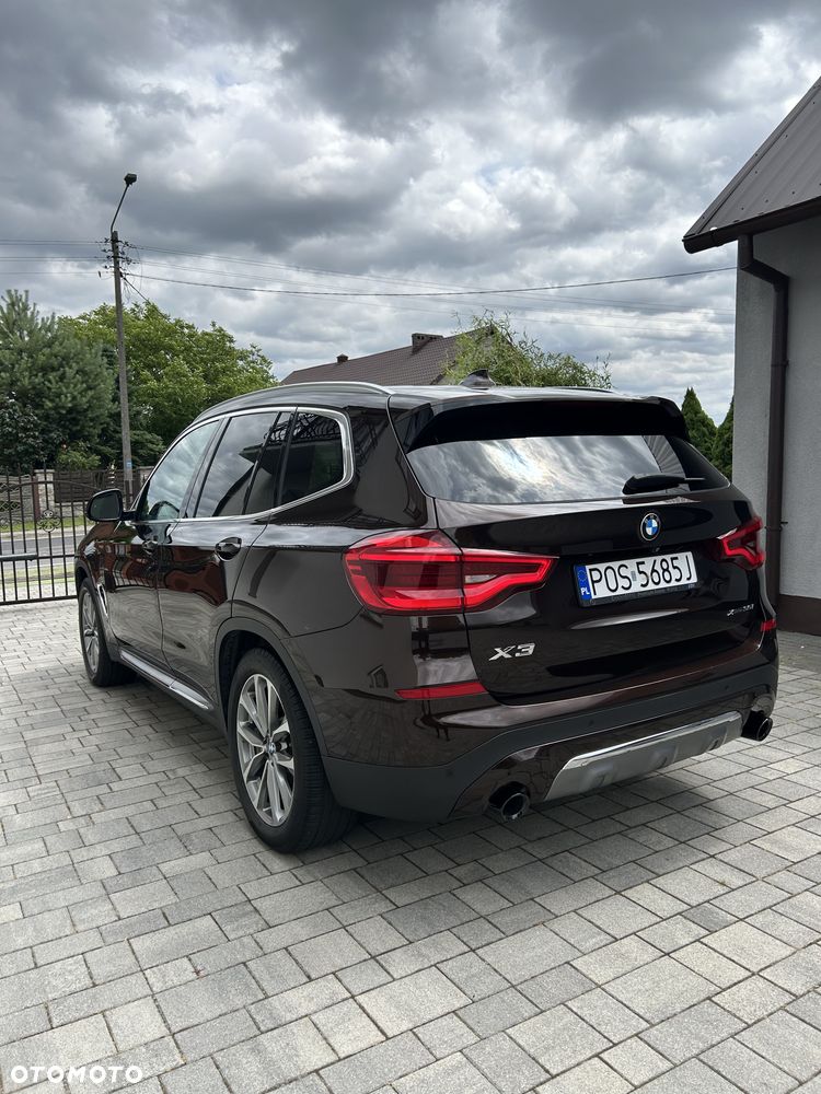 BMW X3 xDrive30i Luxury Line - 5