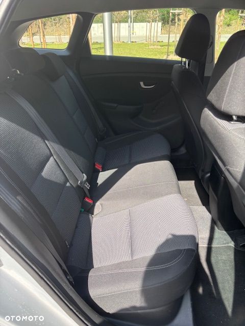 Hyundai i30 1.6 CRDi Classic - 17