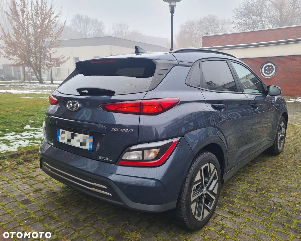 Hyundai Kona 39kWh Executive - 9