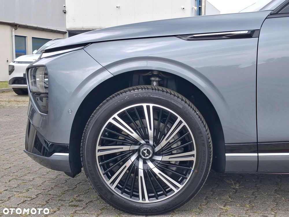 XPeng G9 94.6 kWh RWD Long Range - 16