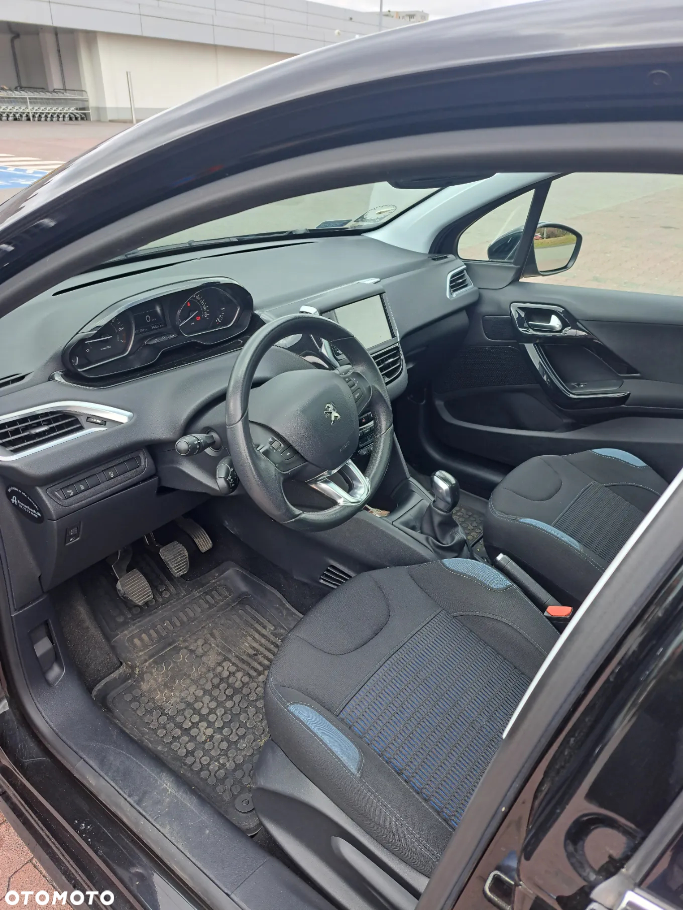 Peugeot 208 1.2 PureTech Allure - 7