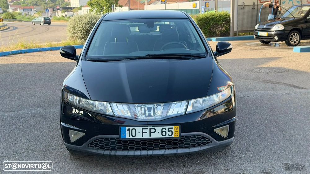 Honda Civic 1.8 Sport - 12