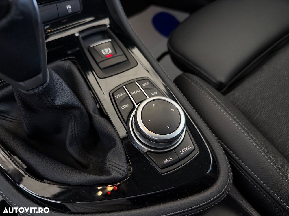 BMW Seria 2 216i Sport Line - 28