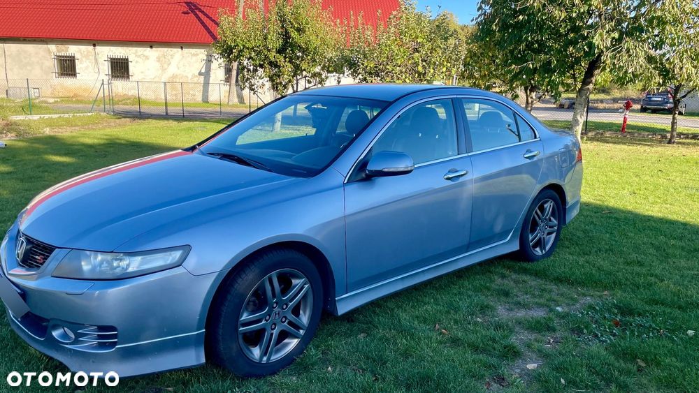 Honda Accord - 2