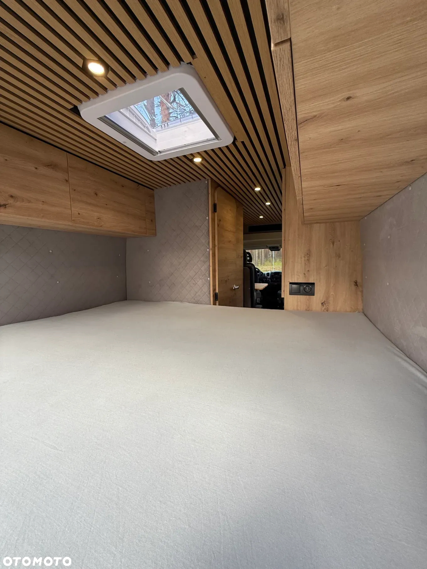 Fiat Ducato Camper - 13
