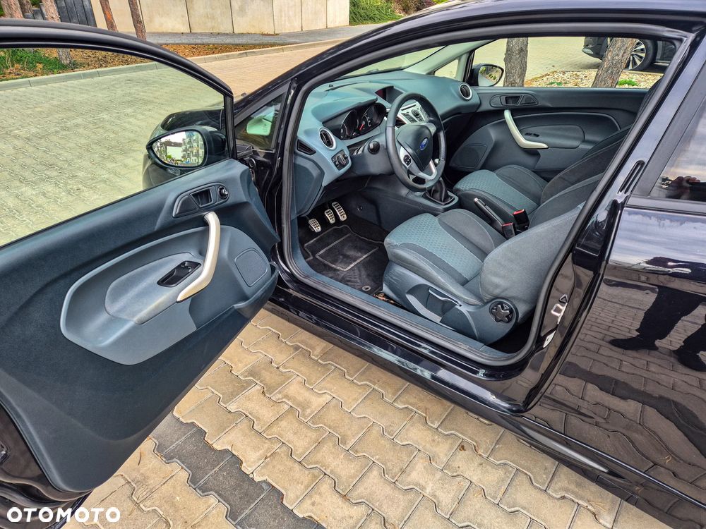 Ford Fiesta 1.6 Sport - 10