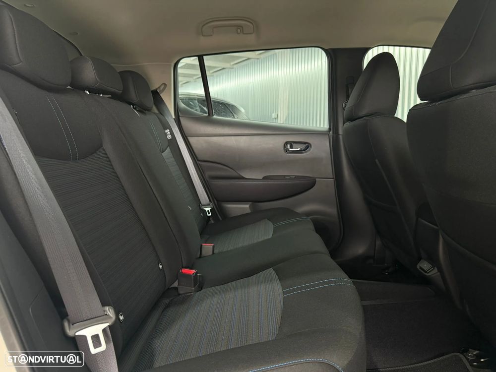 Nissan Leaf N-Connecta - 26