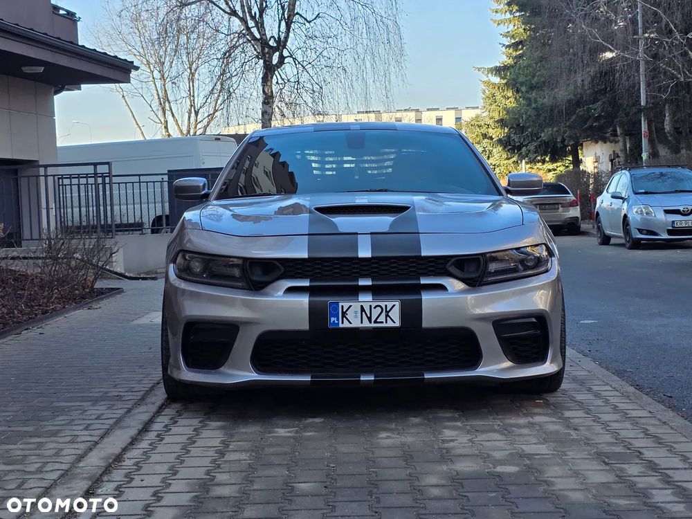 Dodge Charger - 12