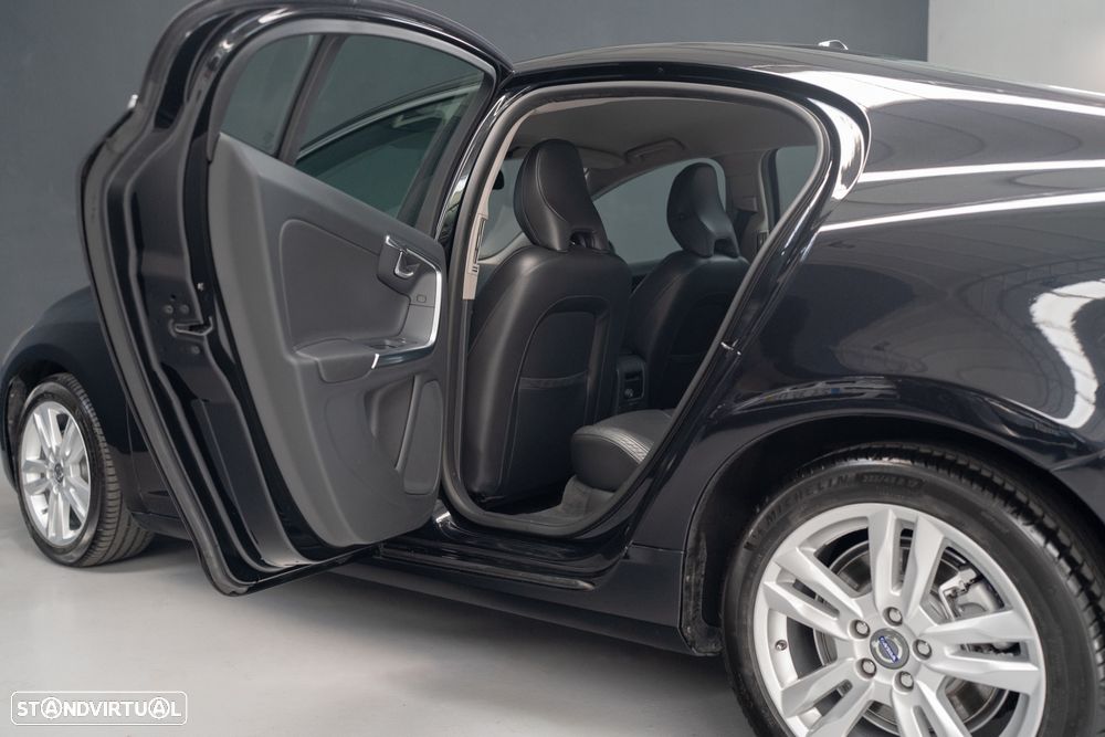 Volvo S60 2.0 D3 Summum - 27