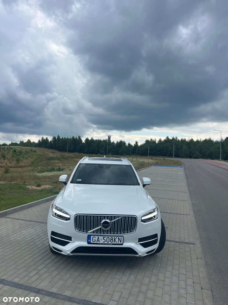 Volvo XC 90 T8 AWD Plug-In Hybrid Excellence - 3