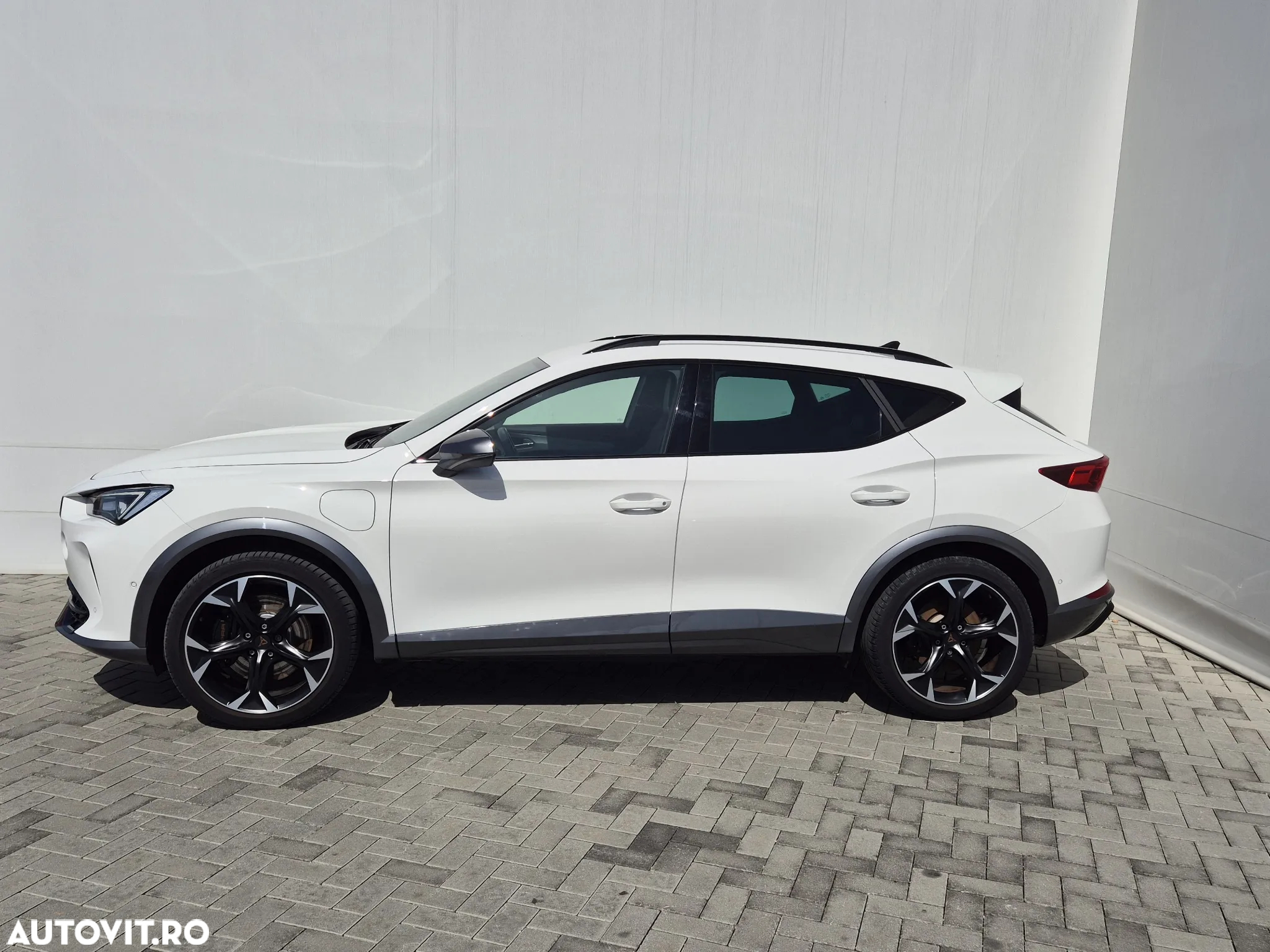 Cupra Formentor VZ 1.4 e-Hybrid DSG - 2