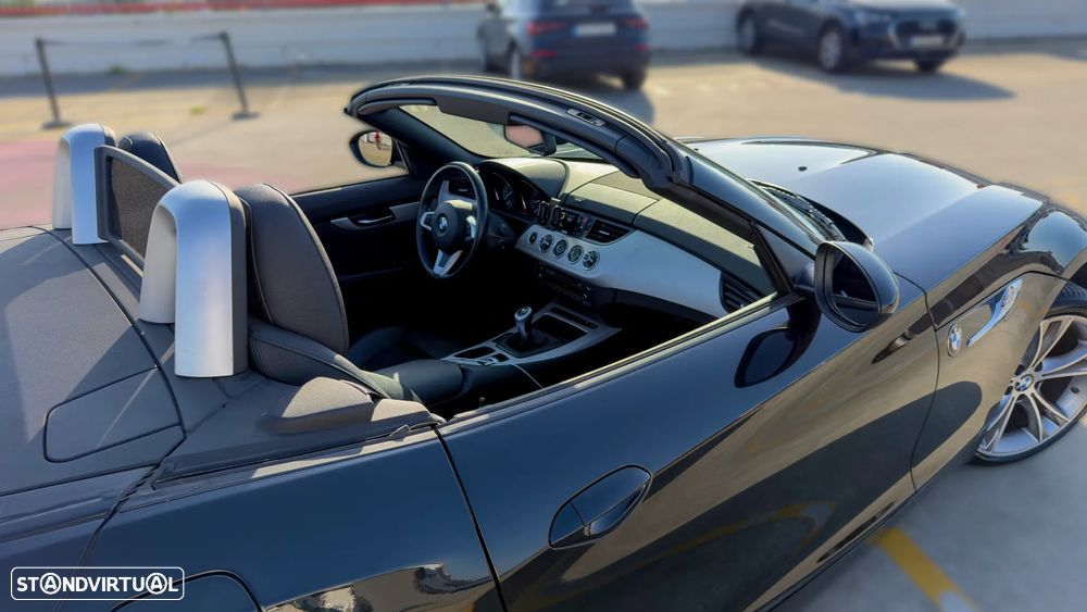 BMW Z4 sDrive28i - 12